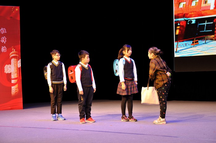 1514009420612901.jpg 小手拉大手選33.jpg